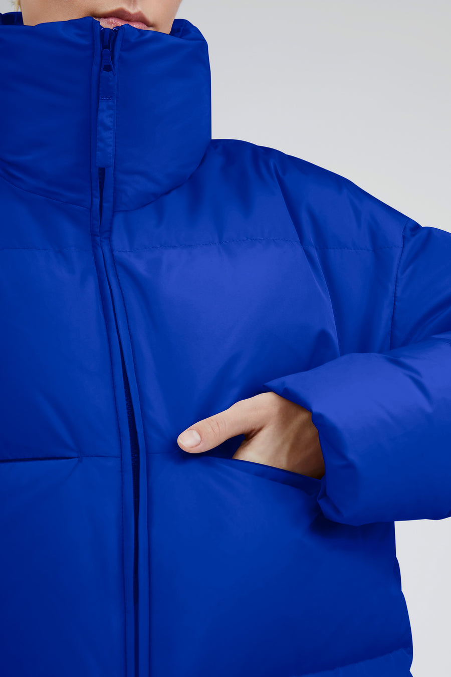 SWISS WASTE JACKET (unisex) – short, Yves-Klein-blue