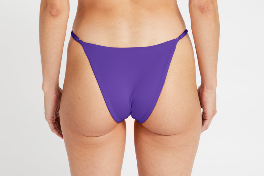 Bottom – triangle, purple – Back