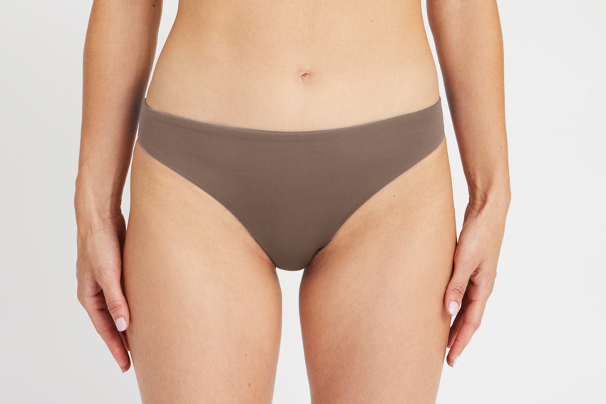 Bottom – classic, brown – Front
