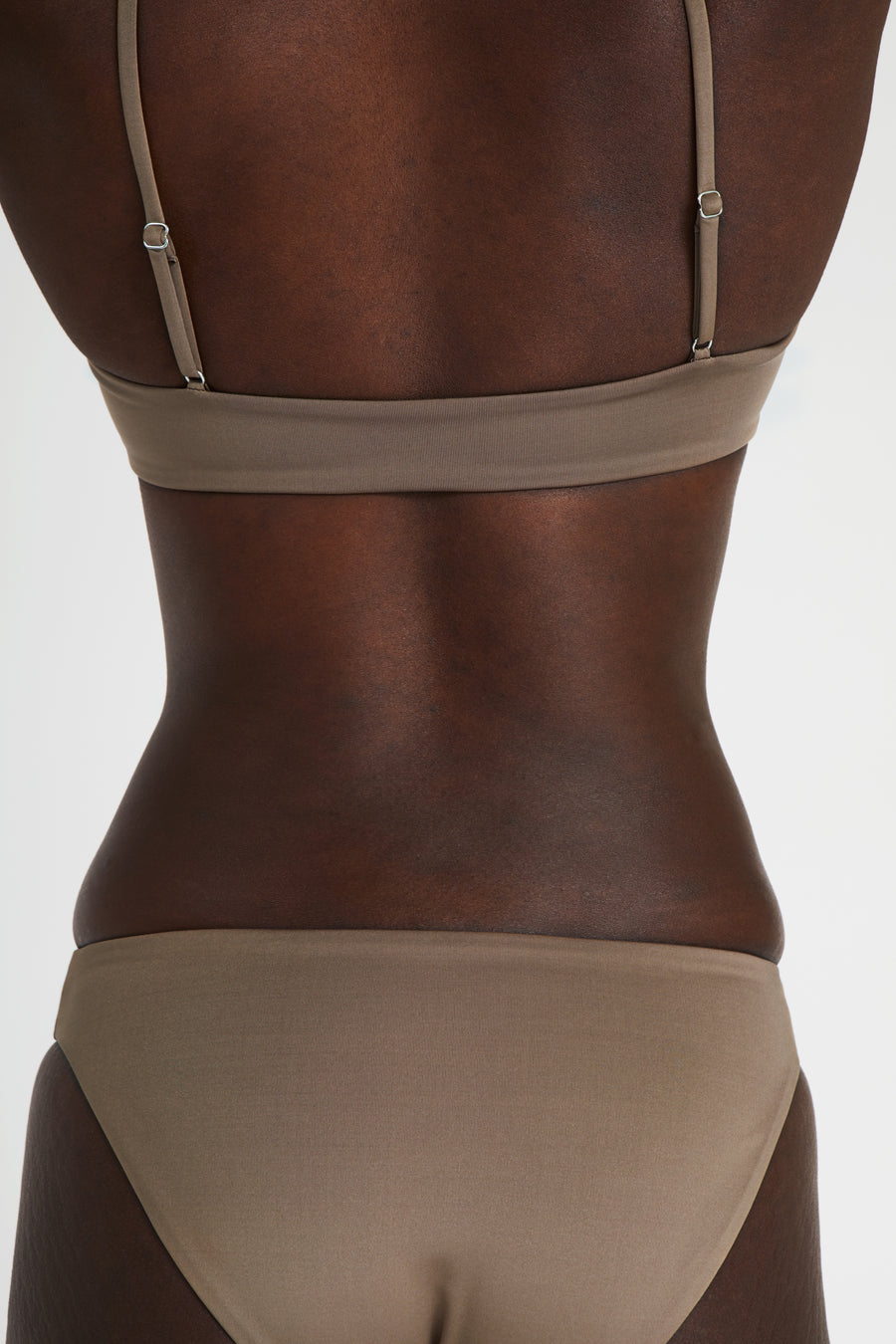 TOP – oval, brown
